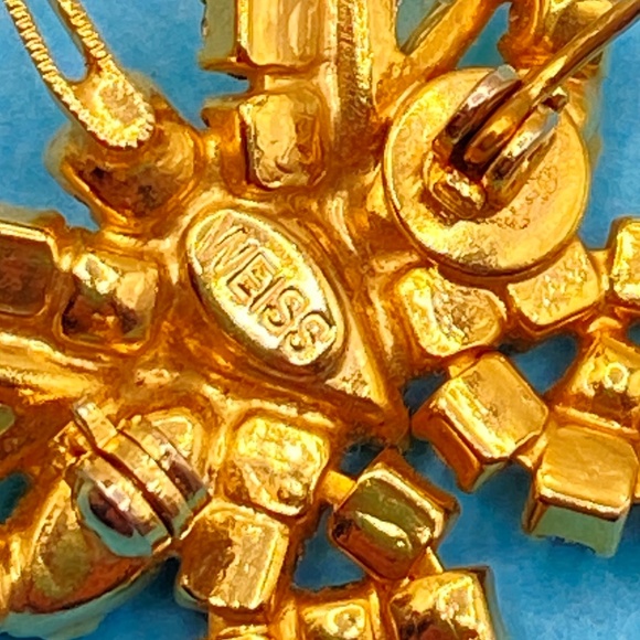 Vintage WEISS Butterfly Brooch Rhinestones Sparkly Naturecore - Picture 4 of 6